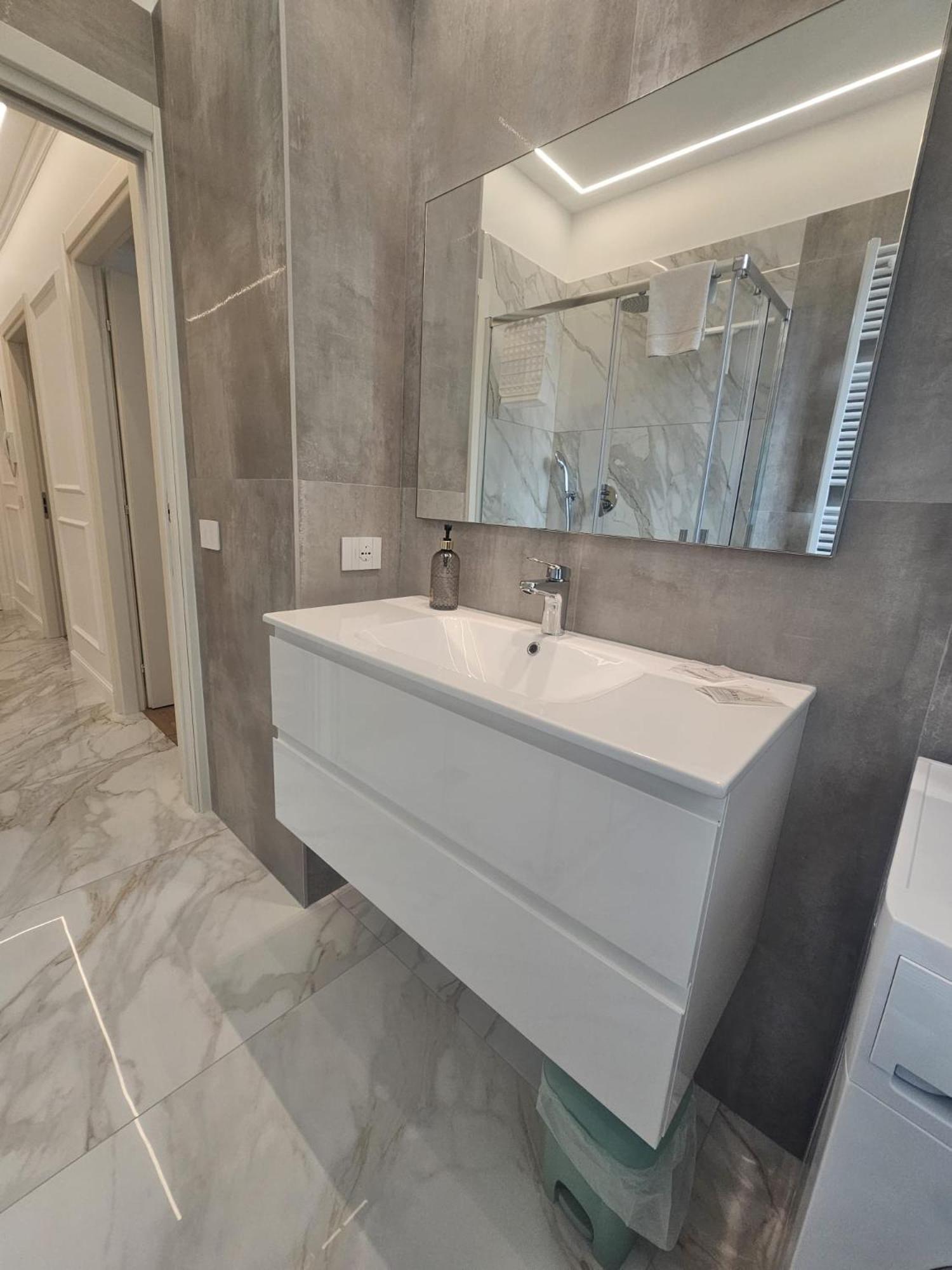 Prestige Apartment *
